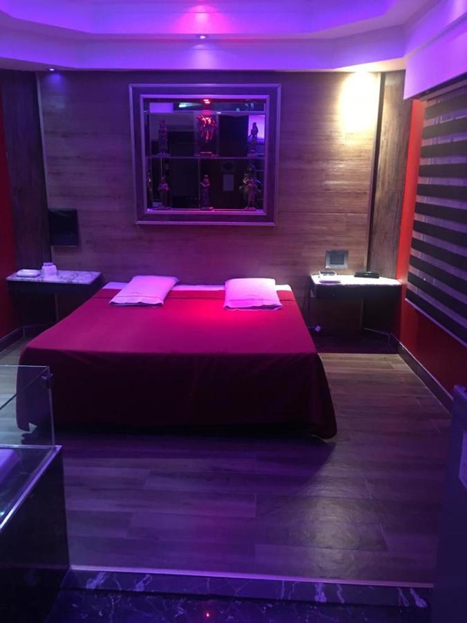 Hotel do amor Gilda Buenos Aires